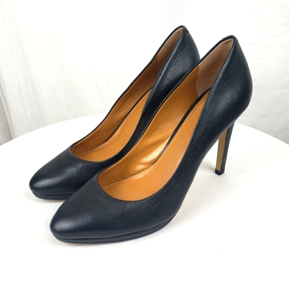 Banana Republic Black Leather 4' Stilettos Career Nightout Heels Sz 8.5